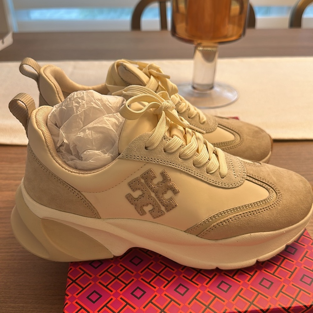 Tory burch dulce de leche size 7.5 biscotti 700